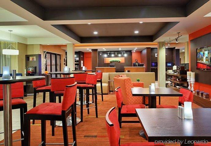 Courtyard Tallahassee North/I-10 Capital Circle Restoran gambar